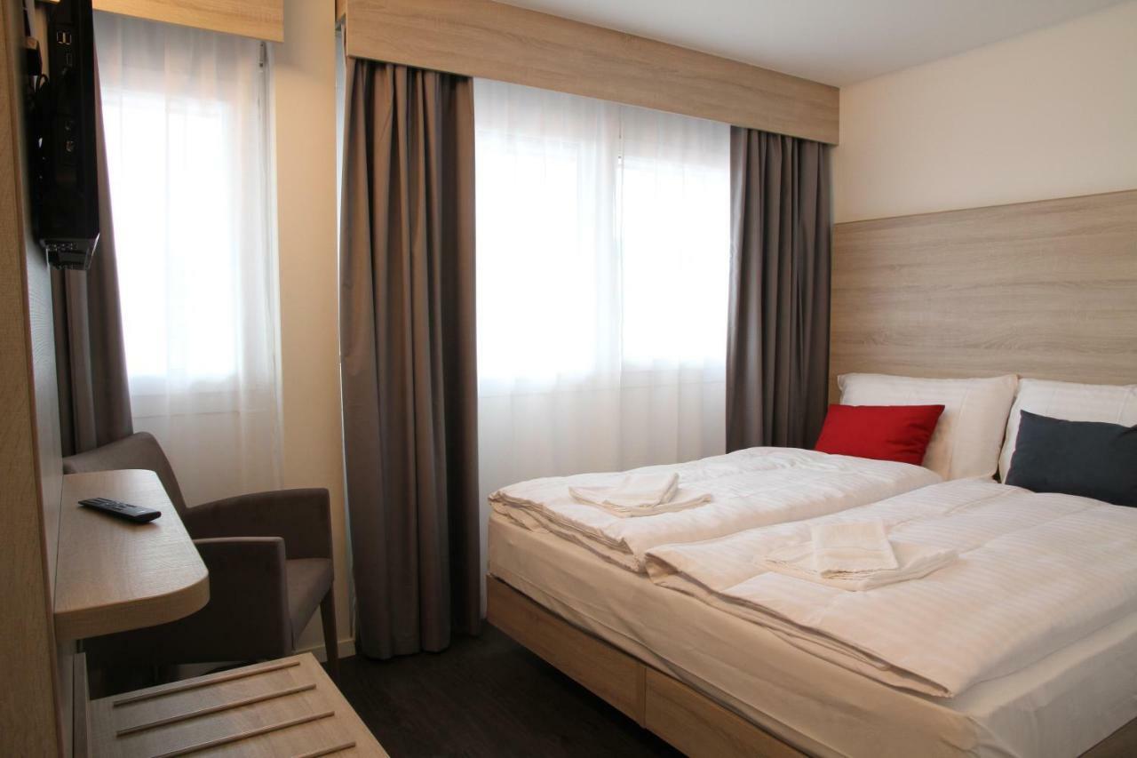Wego Hotel Vuadens Exterior photo